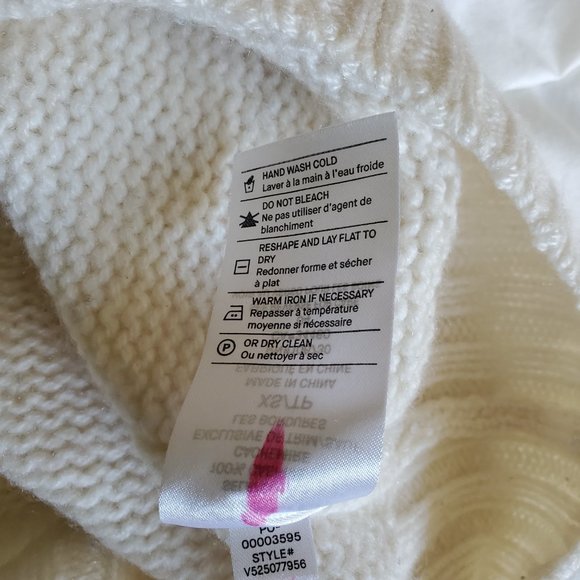 VINCE | Scoop Neck Cream 100% Cashmere Sweater (Size XS) - Picture 9 of 9